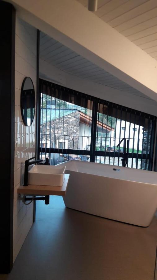 Hotel Rural O Cruce Do Burgo Friol Buitenkant foto